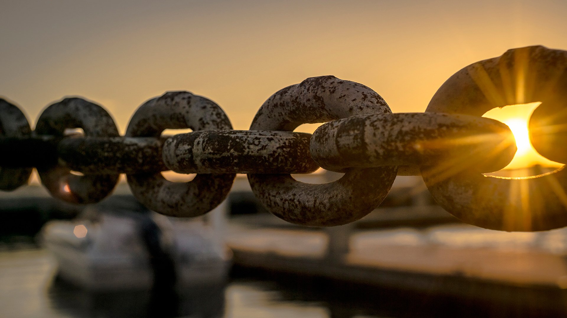 anchor-chain-detail